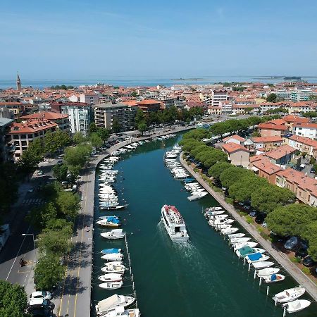 Aparthotel Miramare Grado Exterior foto