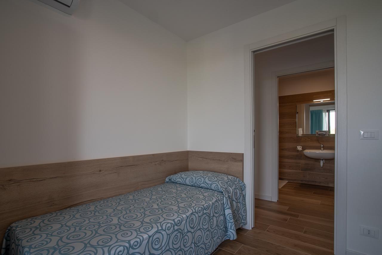 Aparthotel Miramare Grado Exterior foto